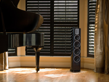 Новая серия акустических систем QUAD Z — сочетание элегантного дизайна и лучших аудио технологий