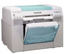 Fujifilm объявила о выпуске струйного принтера «Smartlab» Frontier-S
